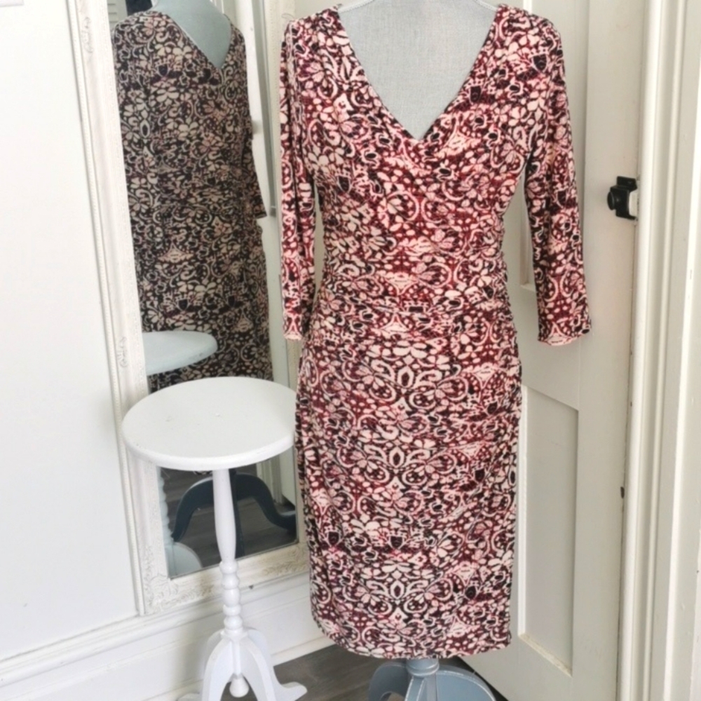 NWT Cleo 3/4 sleeve sheath abstract wrap printed midi dress. Size 10.